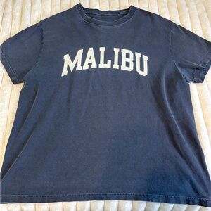 Brandy Melville tshirt